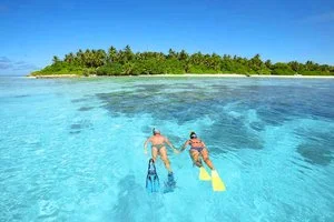 MAKUNUDU ISLAND RESORT – Maldive
