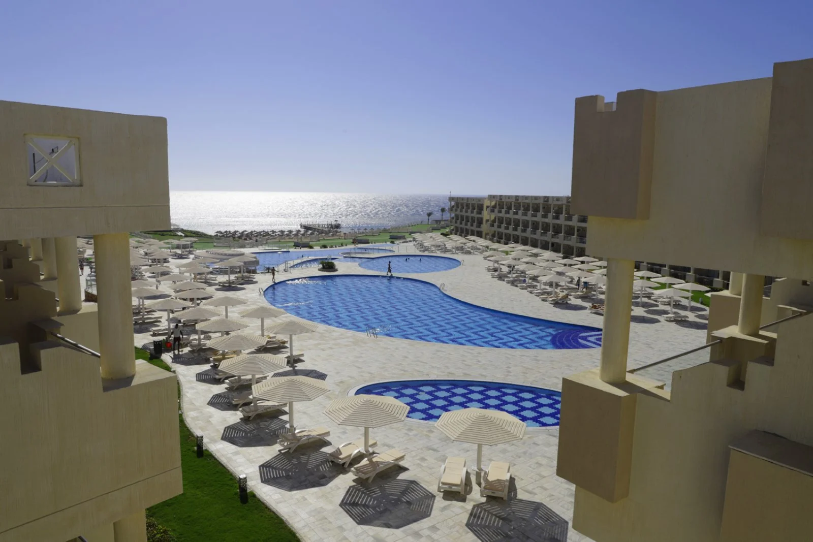 Bravo Premium Sirena Beach Resort & Spa 