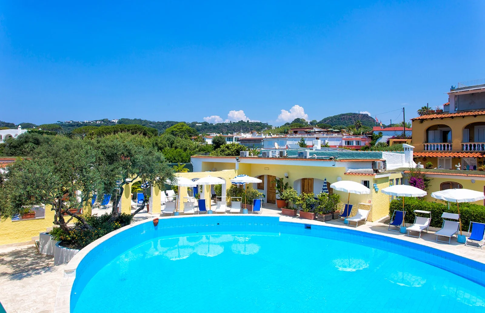 La Scogliera Hotel 