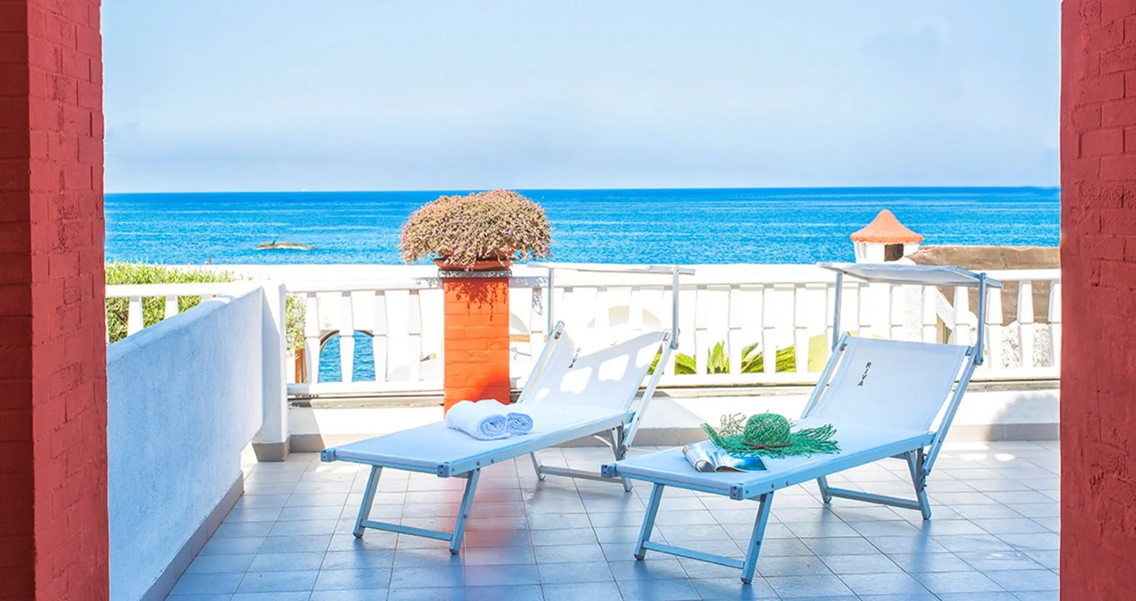 La Scogliera Hotel 