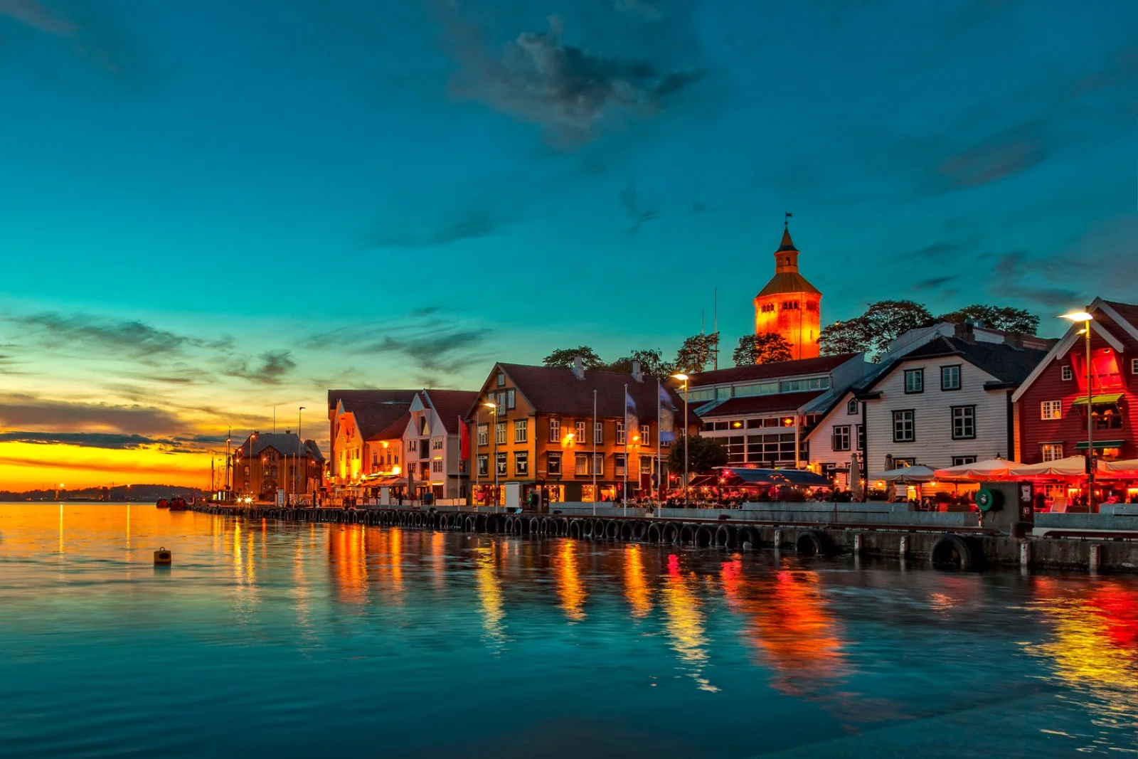 Stavanger - Haugesund - Handangerfjord - Kinsarvik