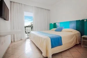 VIVA TANGERINE BY WINDHAM – Cabarete