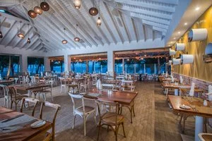 VIVA TANGERINE BY WINDHAM – Cabarete