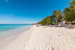 MERRILS BEACH RESORT – Negril