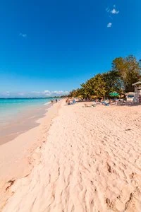 MERRILS BEACH RESORT – Negril