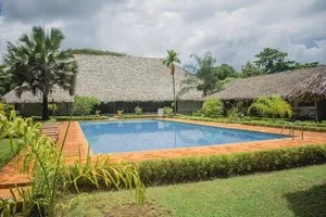 LE JARDIN CORAIL NOIR HOTEL – Ambaro