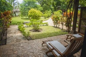 LE JARDIN CORAIL NOIR HOTEL – Ambaro