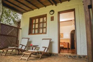LE JARDIN CORAIL NOIR HOTEL – Ambaro
