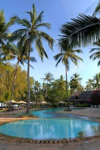 BLUEBAY BEACH RESORT & SPA – Kiwengwa