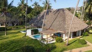 BLUEBAY BEACH RESORT & SPA – Kiwengwa