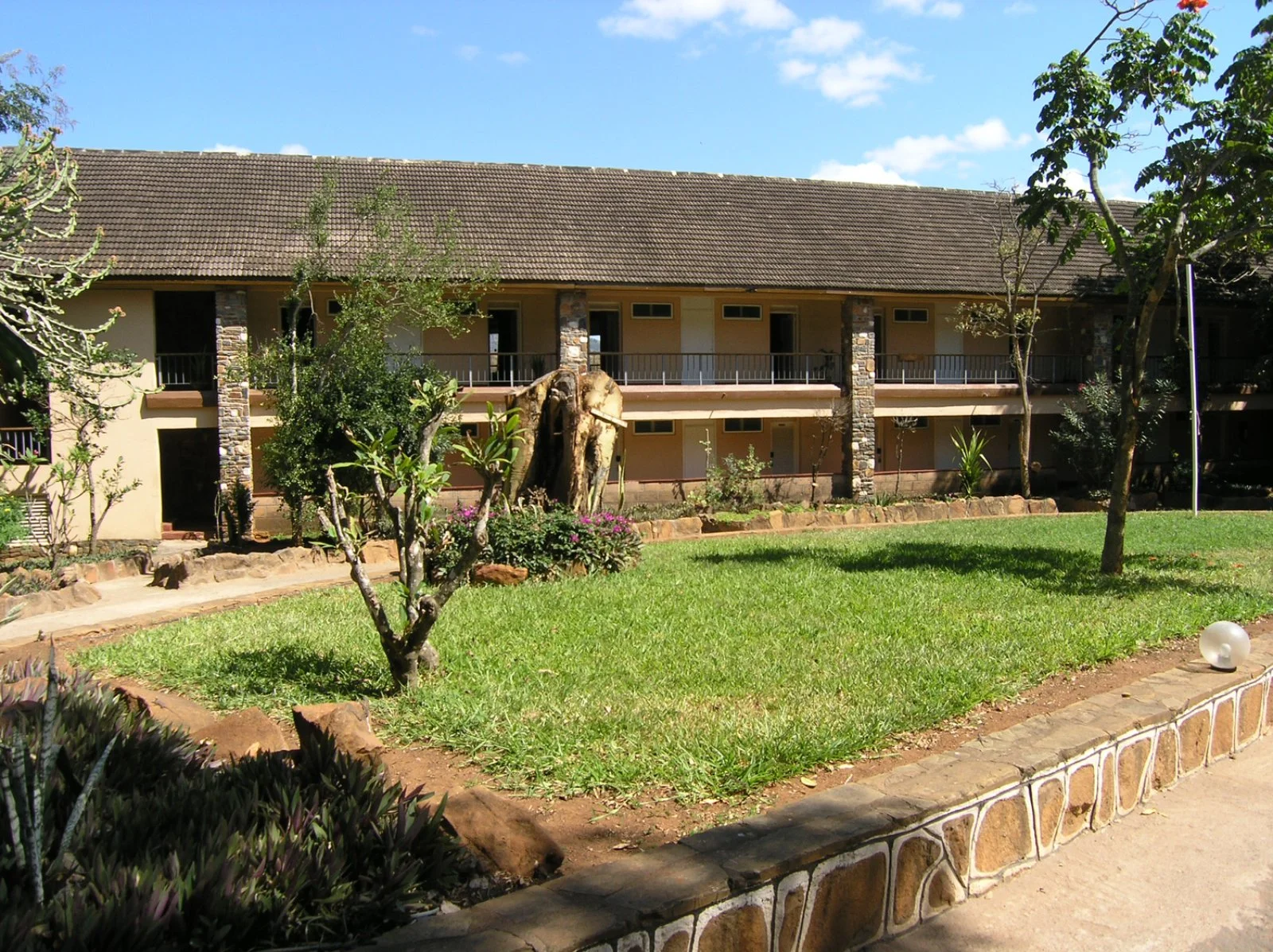 2° giorno: Mombasa – Parco Tsavo Ovest (241 km)