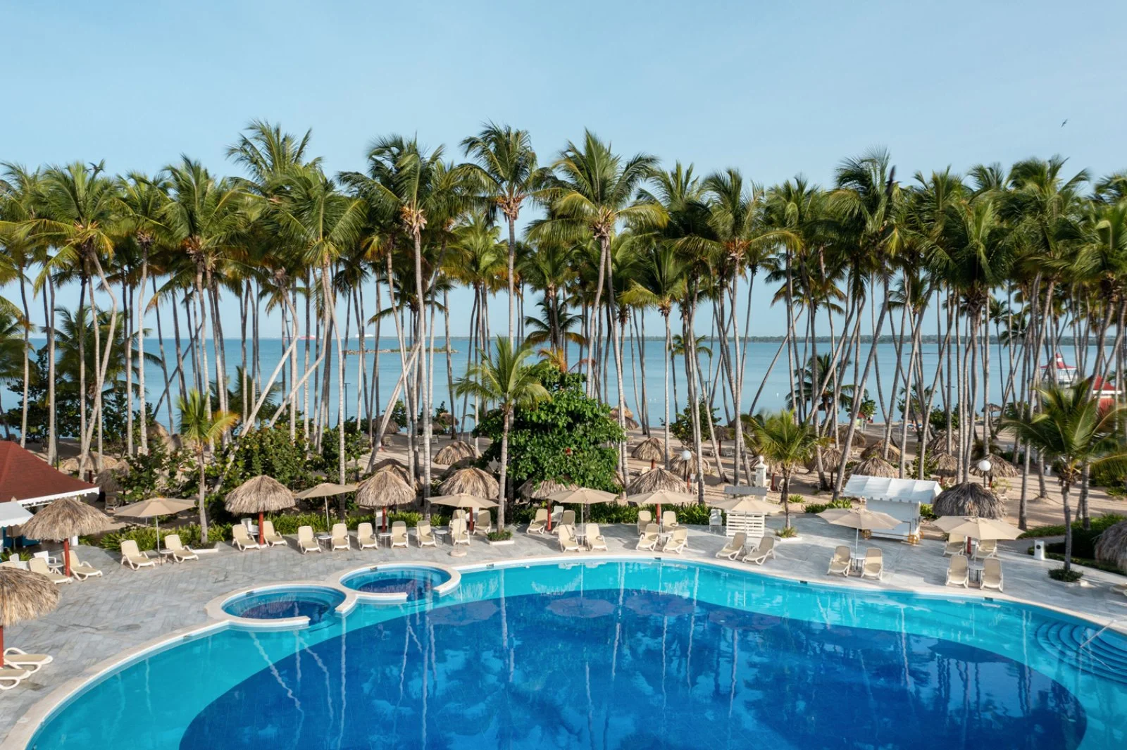 Bahia Principe Luxury Bouganville Beach Resort 
