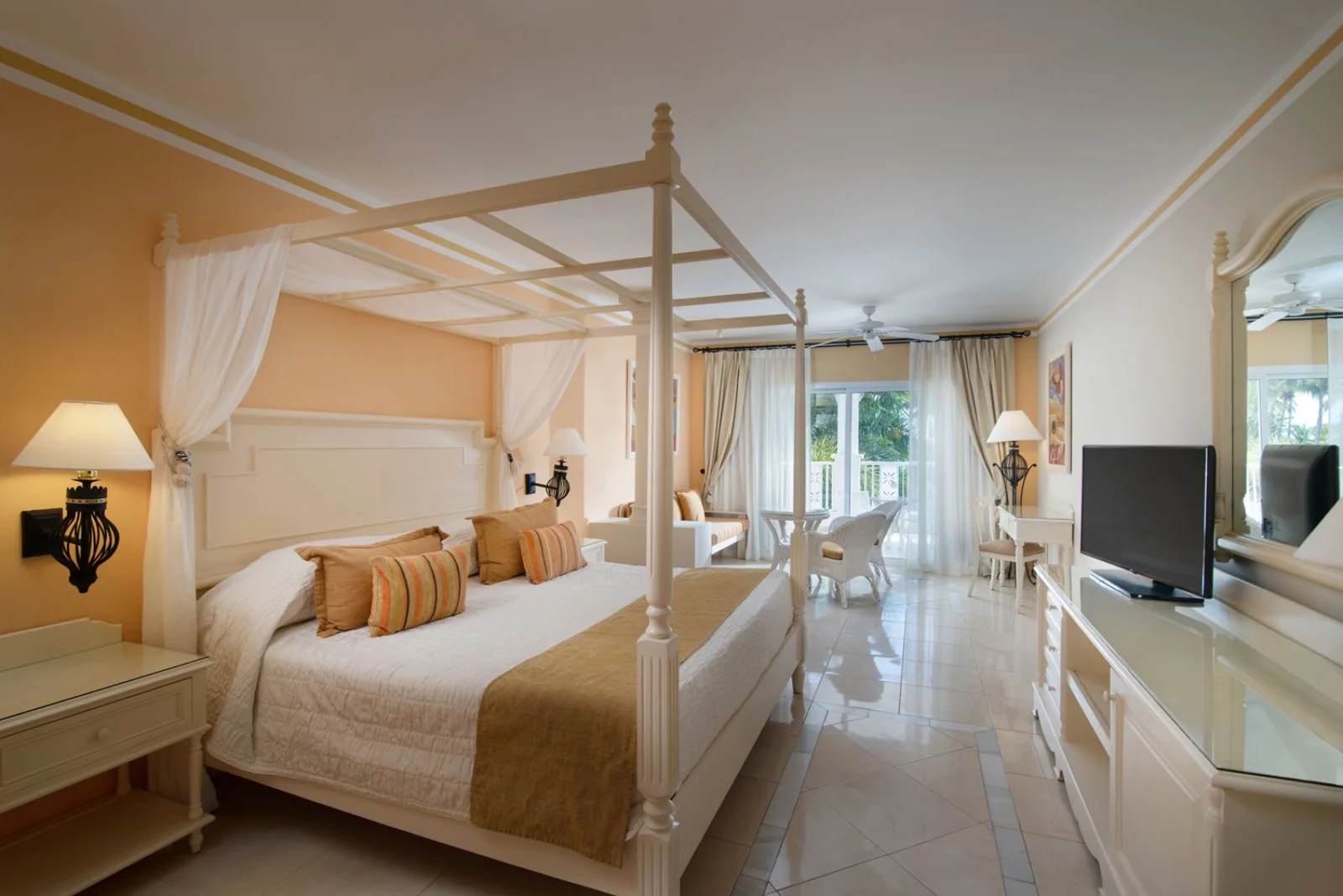 Bahia Principe Luxury Bouganville Beach Resort 