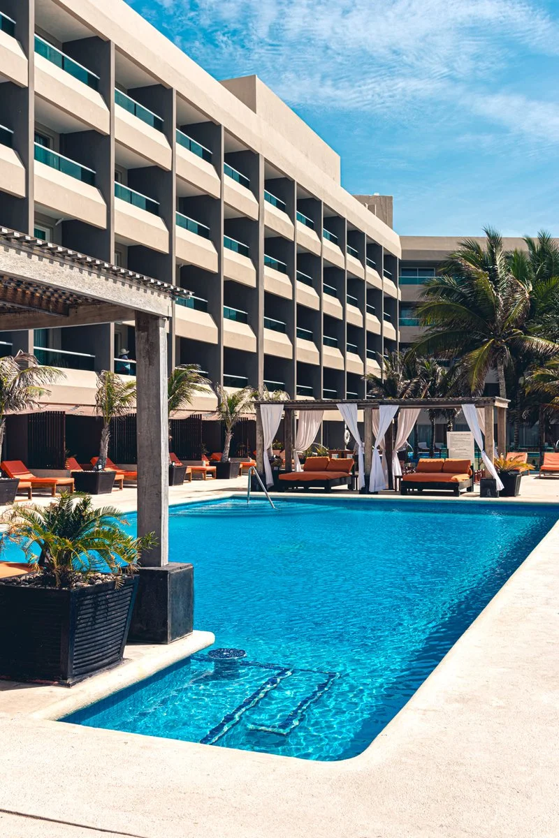 Flamingo Cancun Resort 