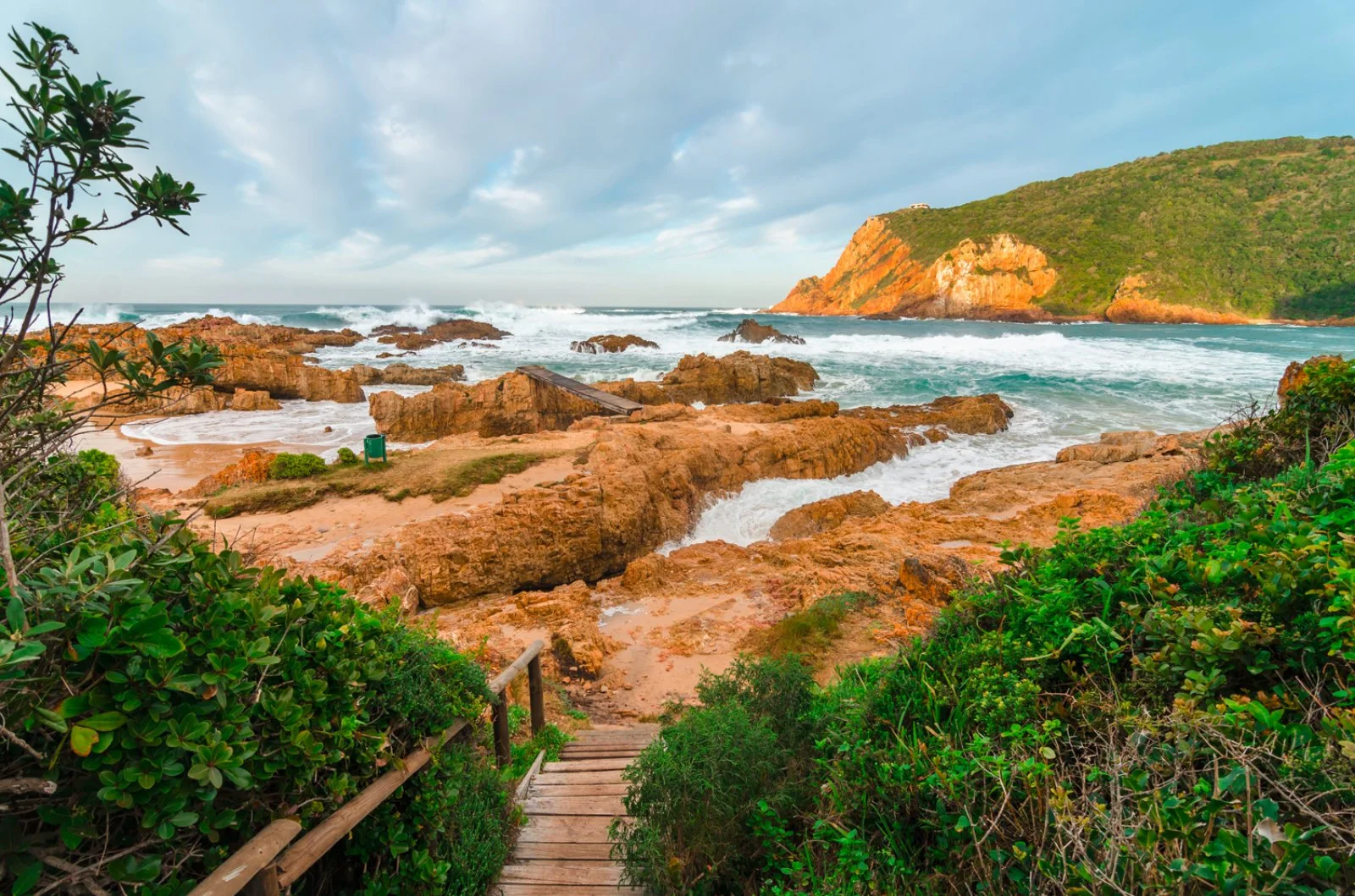 Voyager Romance & Garden Route 