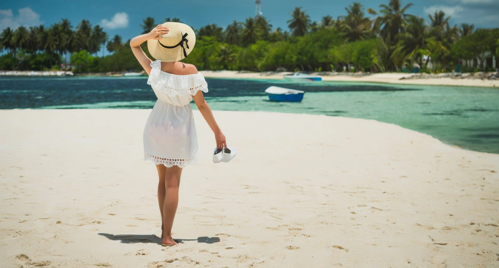 Beach Hotel Guraidhoo 