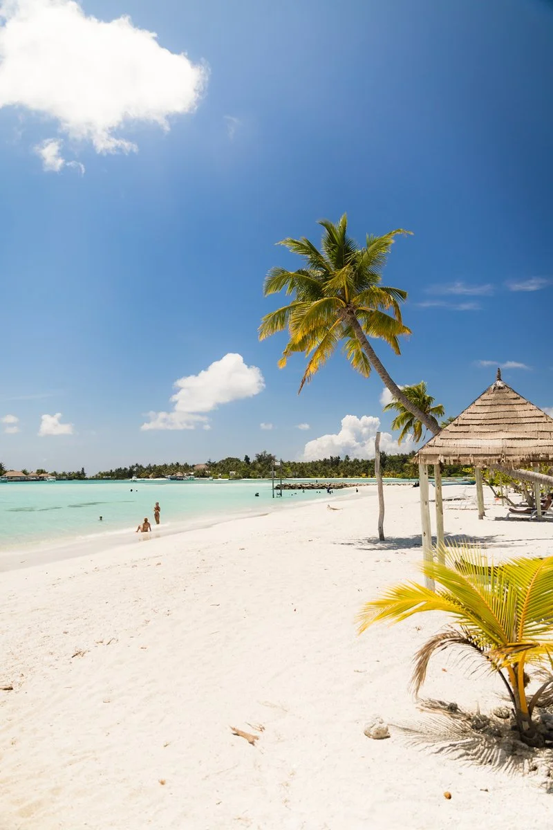 Beach Hotel Guraidhoo 