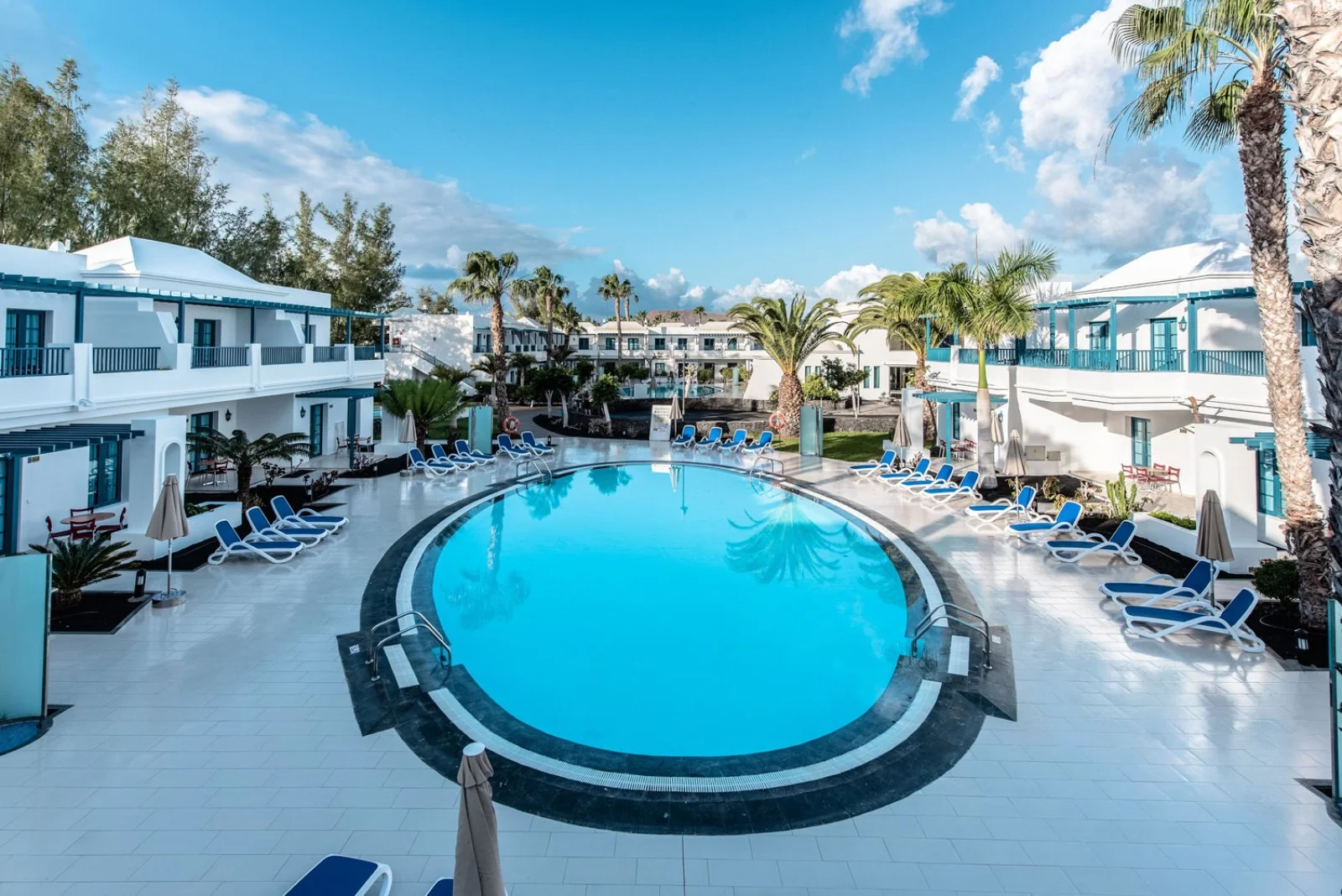 Alpiselect Thb Tropical Island - Zona Piscina