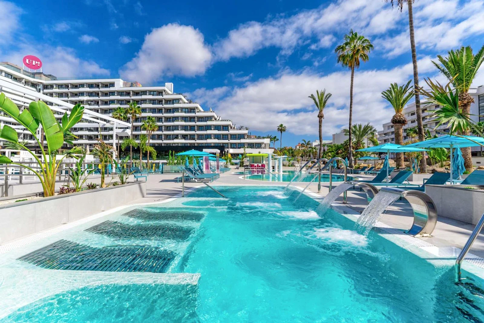 Spring Bitacora - Area Piscina