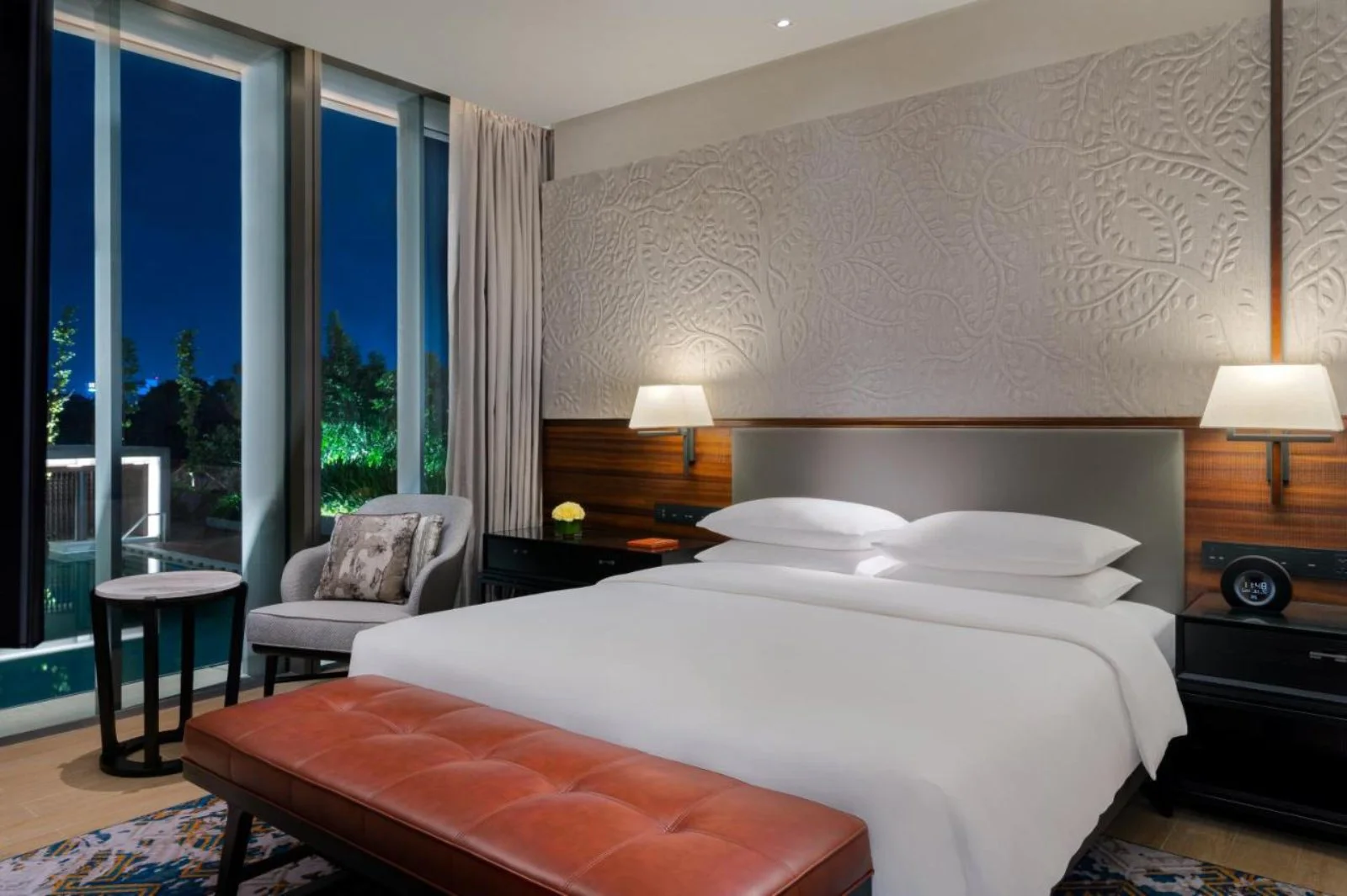 Pre/Post Hyatt Regency Phnom Penh 