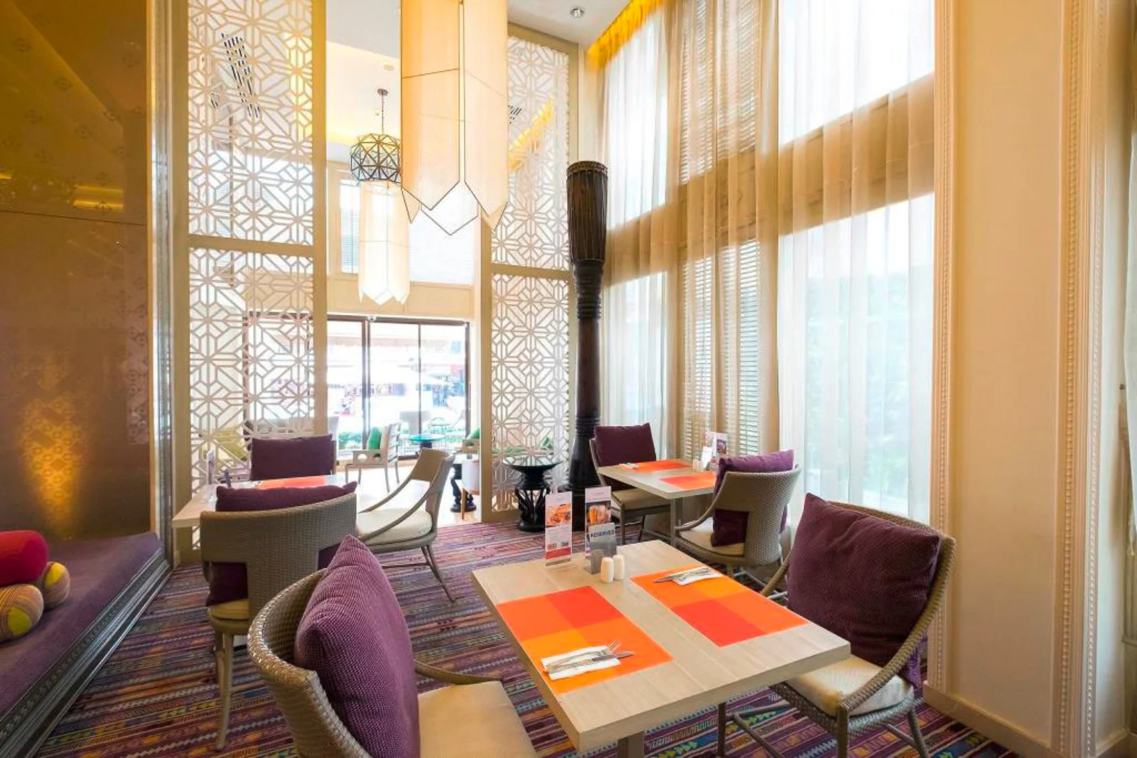 Pre/Post Night Dusit Princess 