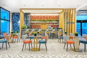 Lobby bar