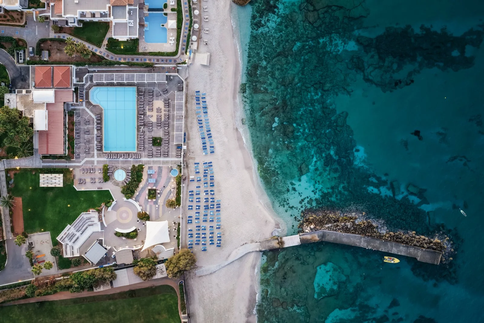 Alpiclub Annabelle Beach Resort 