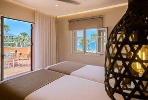 BRAVO SIRENS BEACH & VILLAGE – Malia