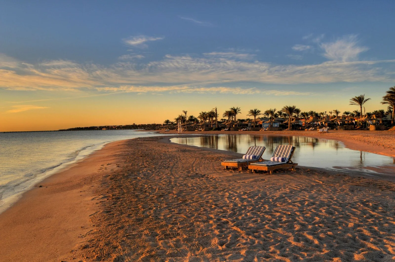 Aurora Oriental Beach Resort - Spiaggia