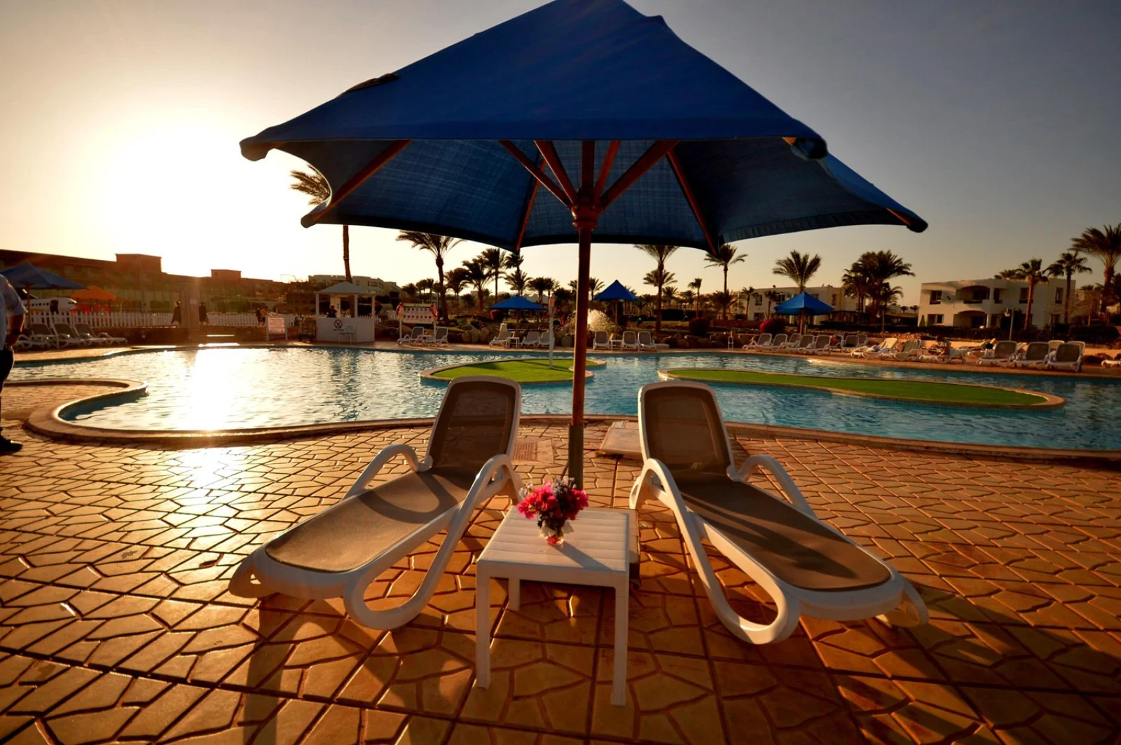 Aurora Oriental Beach Resort 