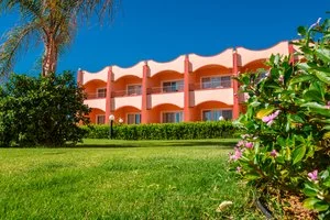 THREE CORNERS HAPPY LIFE BEACH RESORT – Governatorato del Mar Rosso