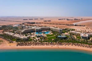 PALM ROYALE SOMA BAY BEACH RESORT – Safaga