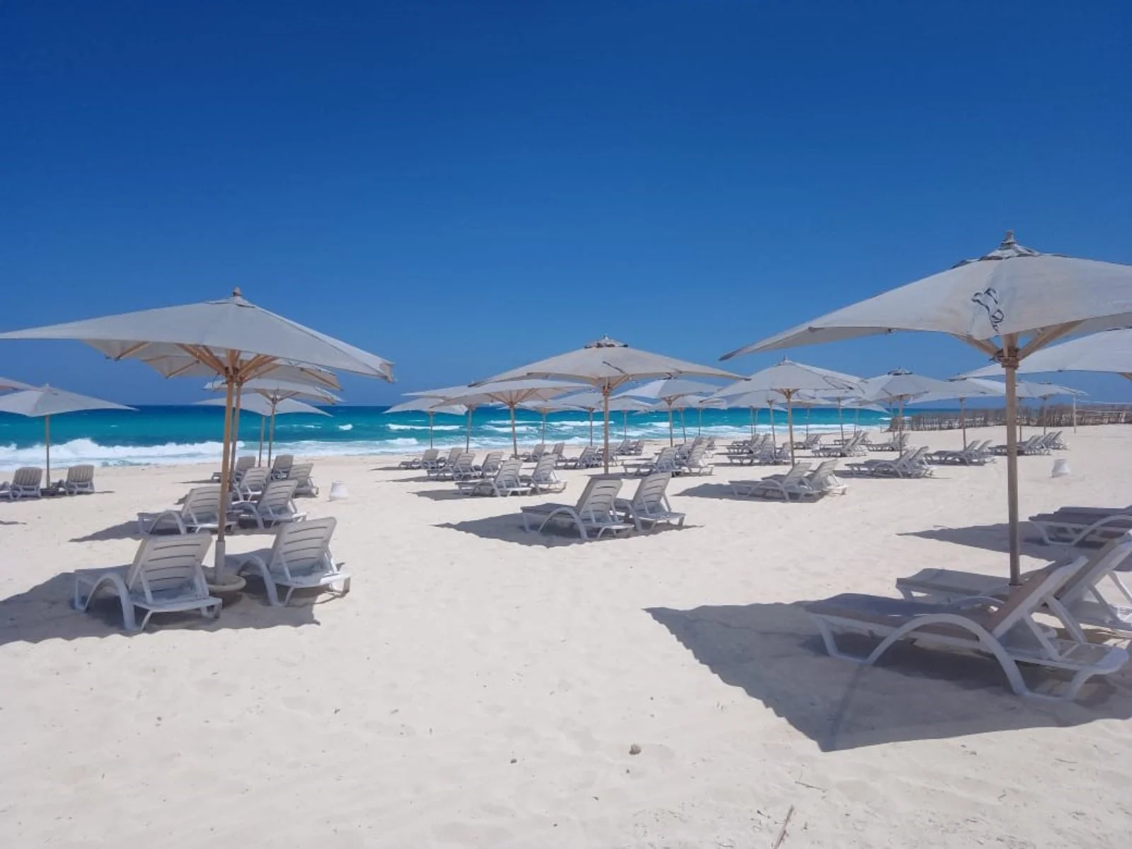 Borg El Arab Beach Resort 