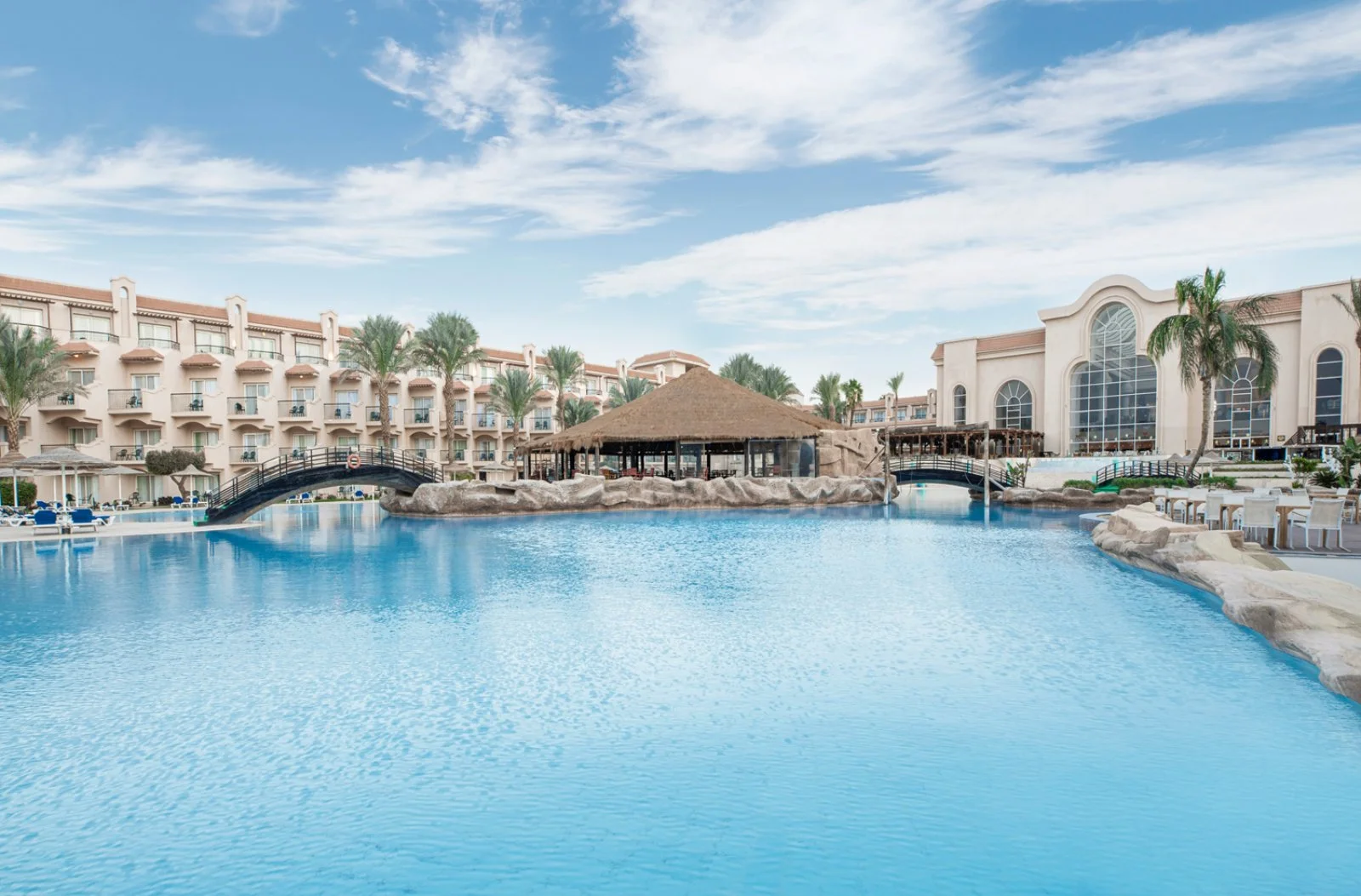 Pyramisa Beach Resort 