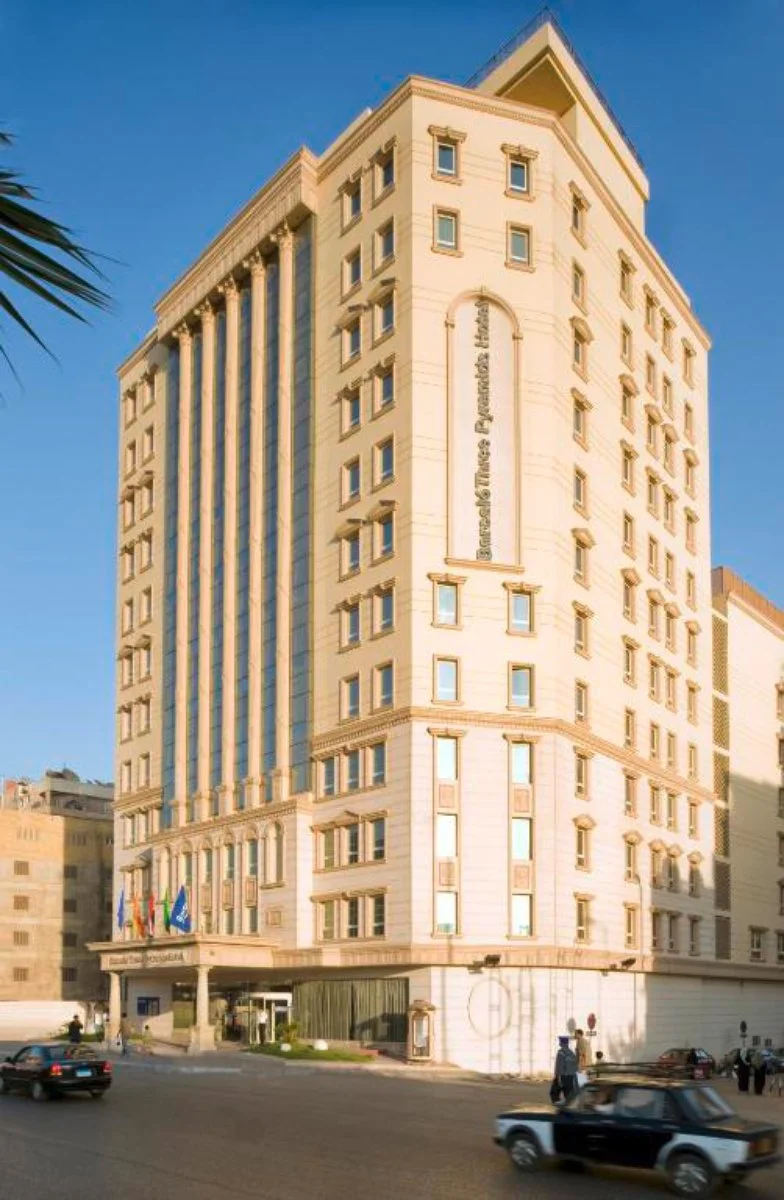 Barcelo Cairo Pyramids Hotel 