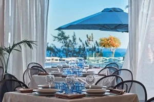 Venus pool restaurant