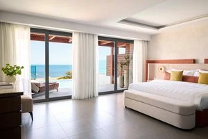 Mediterranean suite vista mare con piscina privata