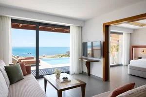 Executive suite vista mare con piscina privata