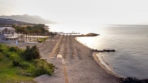 ALPICLUB PORTO BELLO BEACH – Coo
