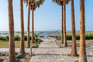 ALPICLUB PORTO BELLO BEACH – Coo