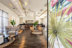 Lobby bar