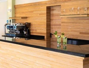 Lobby bar
