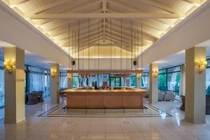 Lobby bar