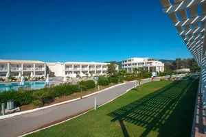 ALPICLUB SANDY BEACH & VILLAS – Agios Georgios