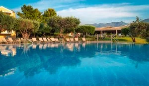 Piscina riservata agli adulti