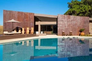 Piscina riservata agli adulti