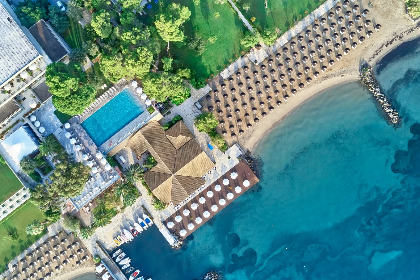 Searesort Kontokali Bay Resort & Spa 