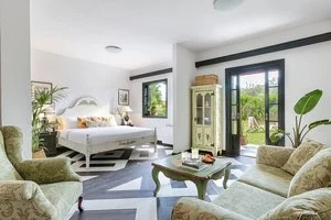 Country studio con piscina condivisa