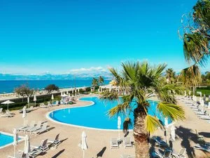 ALMYROS BEACH RESORT & SPA – Acharavi
