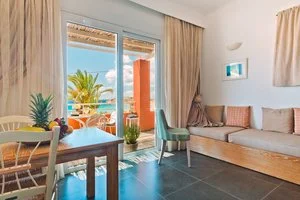 Studio beach house